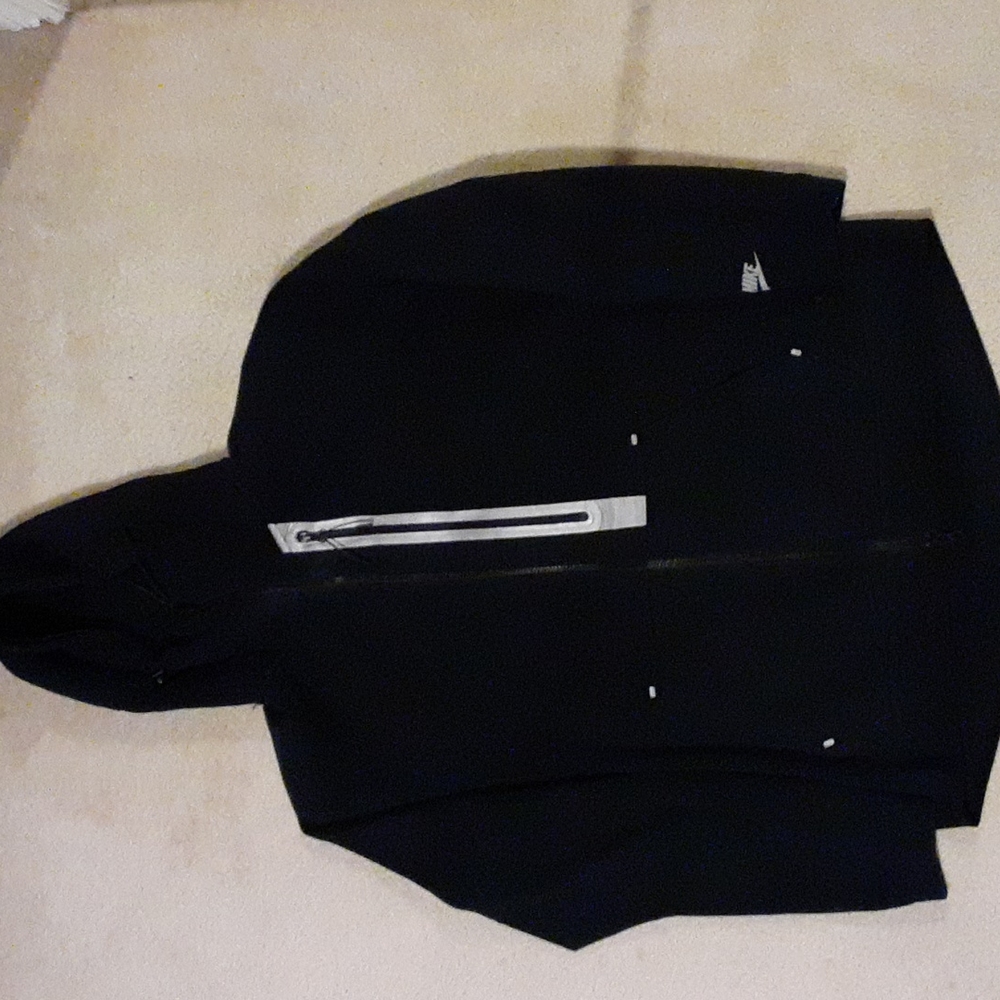 Mens L nike running zip up sweater